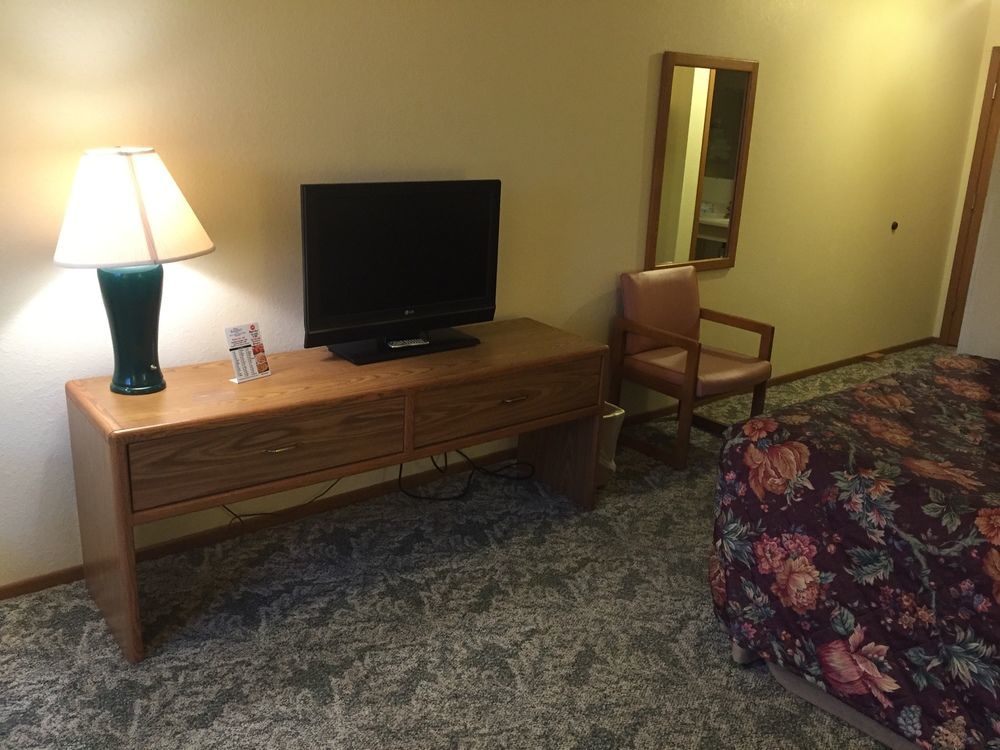 Super 8 By Wyndham Escanaba Kültér fotó