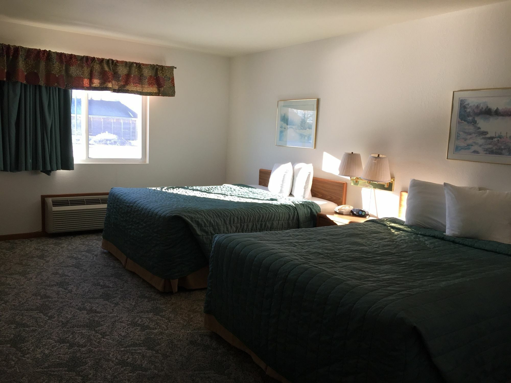 Super 8 By Wyndham Escanaba Kültér fotó